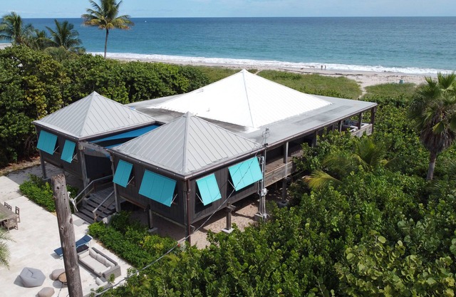 BREATHTAKING OCEANFRONT SHANGRI-LA RESORT Beach Home w/Resort Pool WOW!