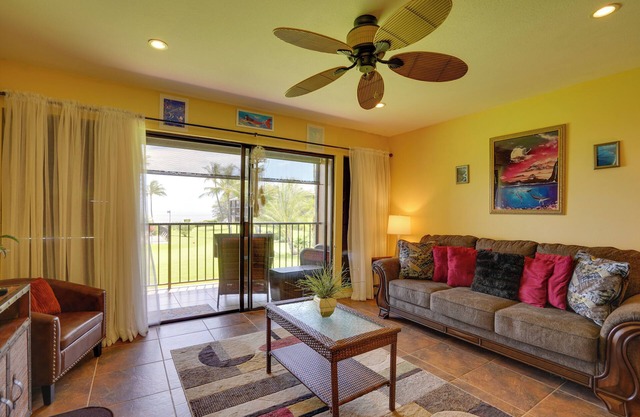 Breezy Kaunakakai Retreat w/Community Pool!