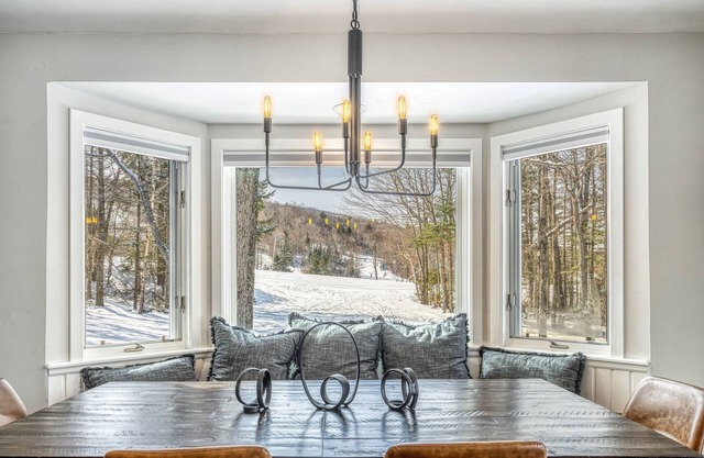 Bretton Woods, NEW Ski In/Out | Fireplace GameRoom