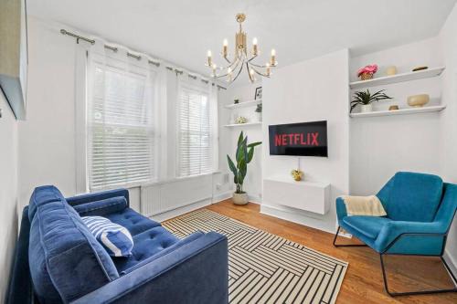 Bright 2 Bed Perfect Central Hub
