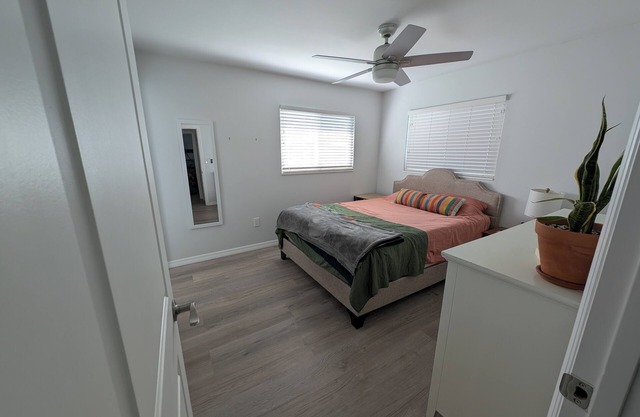 Bright 2-bedroom house in Melbourne