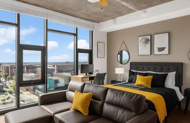 Bright + Airy Studio | Perfect City Escape 9