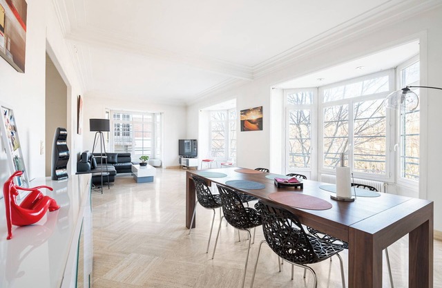 Bright and spacious family nest in Perpignan