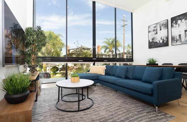 Bright and Trendy | Panoramic | Chic | Prime Location