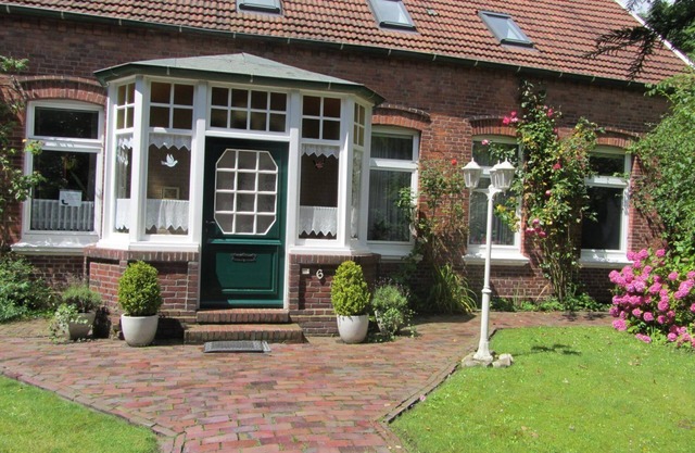 Bright charming apartment with garden, terrace, WLAN