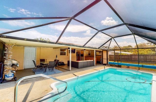 Bright coastal home with private pool, bar, grill
