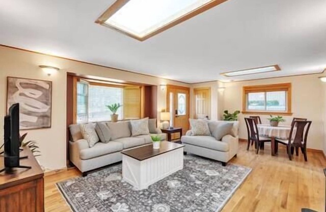 Bright & Cozy House Centennial/Littleton 3 Bed/3 Bath