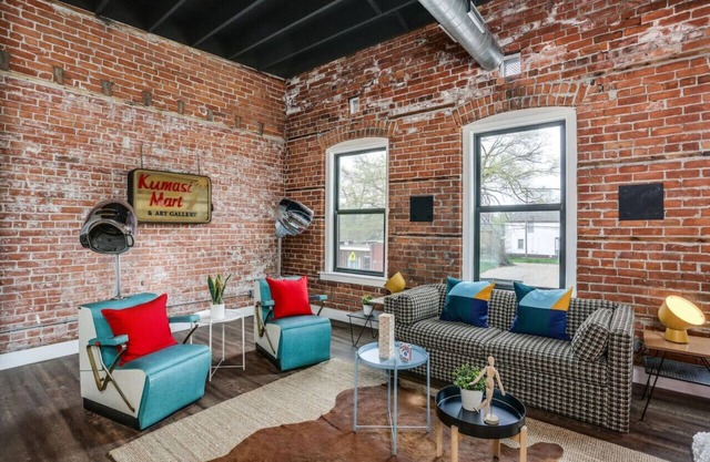 Bright Event Perfect 4BDRM LOFT 7Min To Downtown