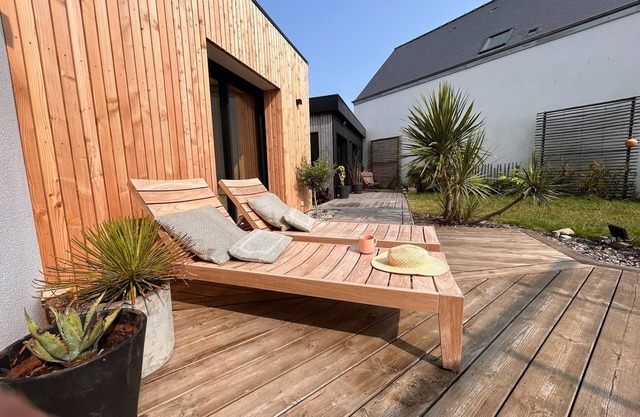 Bright house close to the ocean and surf spots ideal for families
