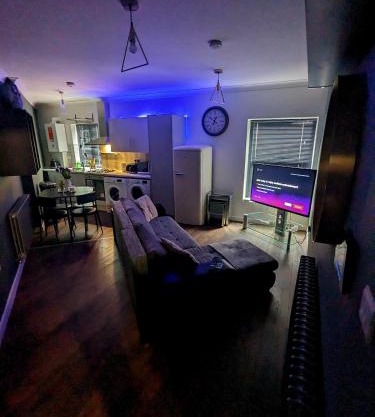 Bright & Modern Apartment in Hackney Wick E3