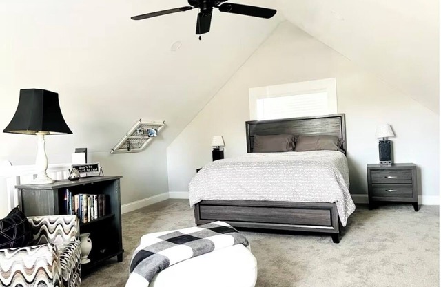 Bright one bedroom loft cottage guest house