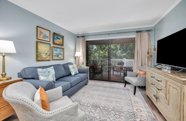 Bring Your Pet to The Beach! Oceanfront Condominium with Pool and Boardwalk to Beach!