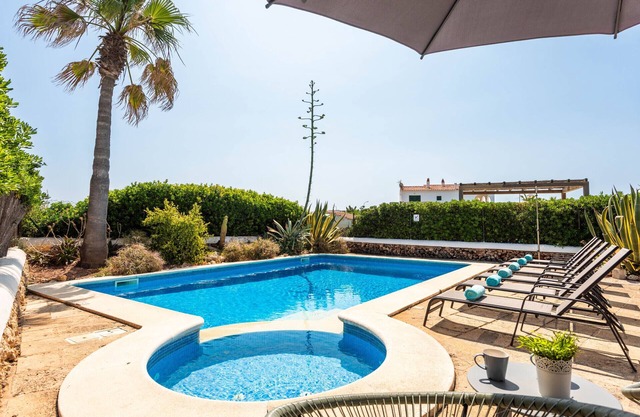 Brisa Marina 3 bedroom villa, Cala'n Blanes
