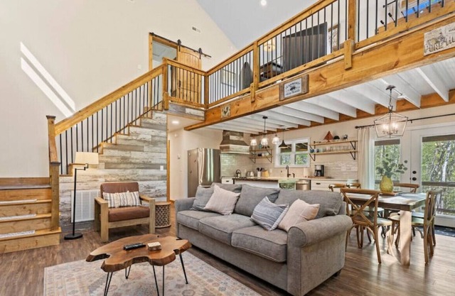 Brookside Retreat in Lake Lure