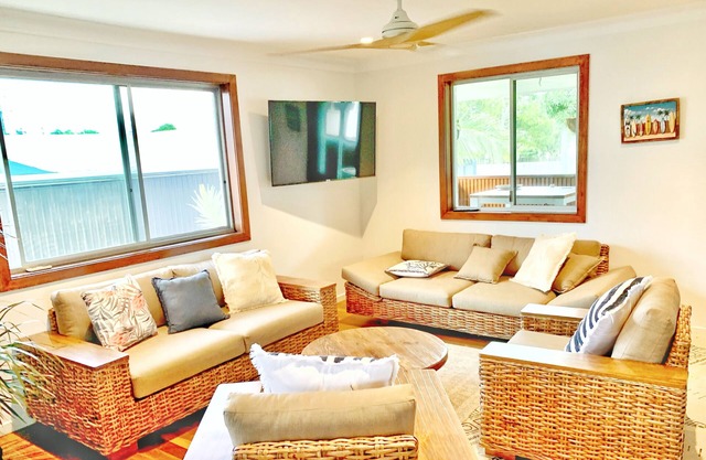 Bruns Beach Apartment - Central Location ~ Sun Surf Sand ~ Monthly Discount