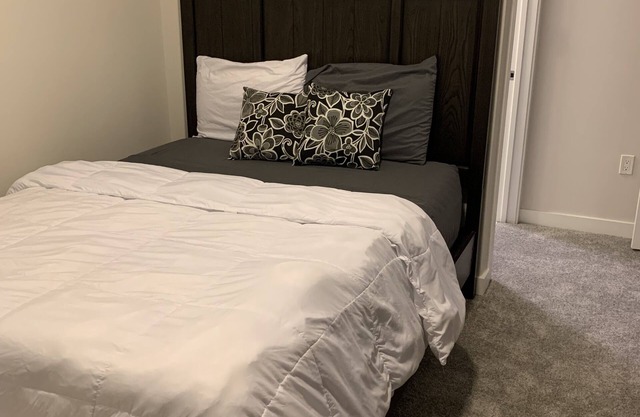Buckhead Hidden Gem Spacious Home!