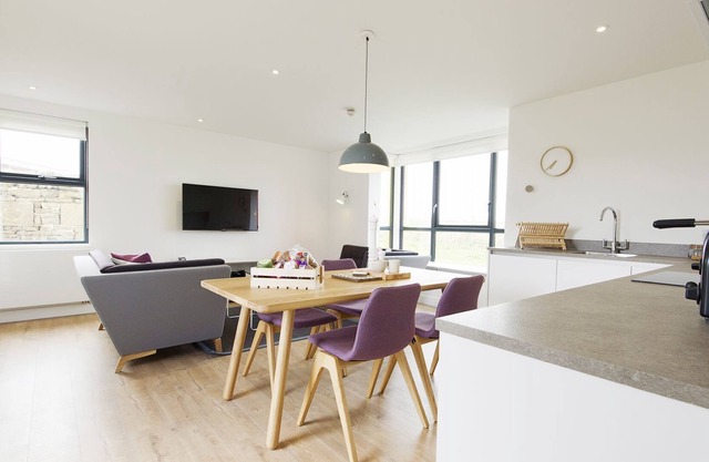 Buckie - 2 Bed Luxury Apartment