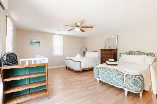 Budget Stay in West GVL!