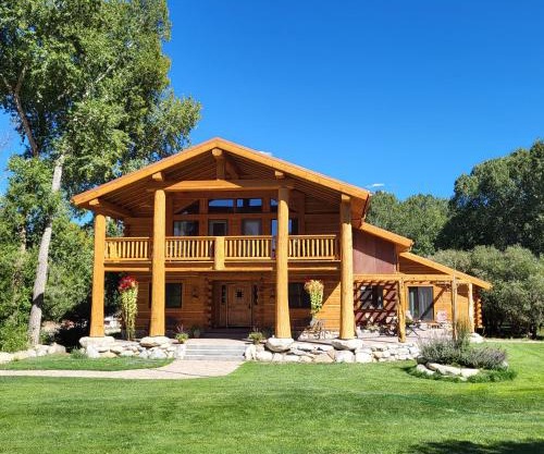 BuffaloPeaks Lodge