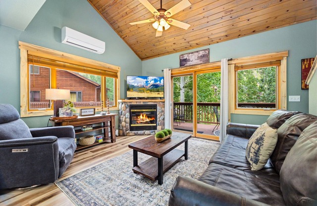 Bugle Pointe B07 River View!