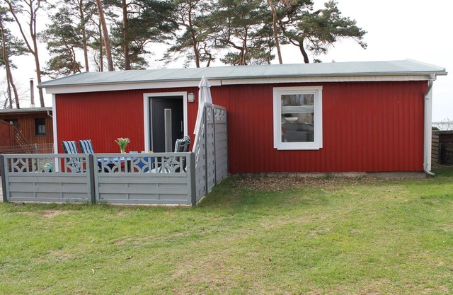 Bungalow in Pepelow direkt am Haff