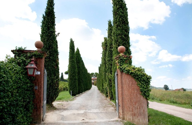 Buon Riposo - Farmhouse in the heart of Tuscany, two bedrooms house - free wifi