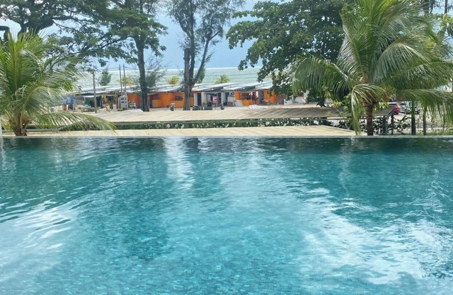 By The Sea Batu Feringgi