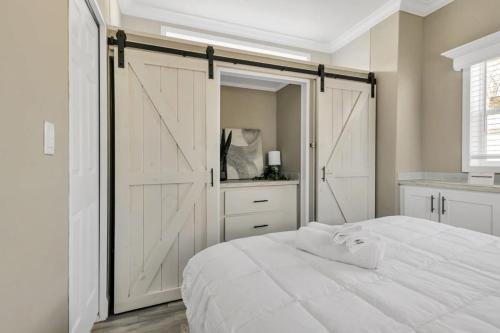 Byrd 7 Nesting Nook