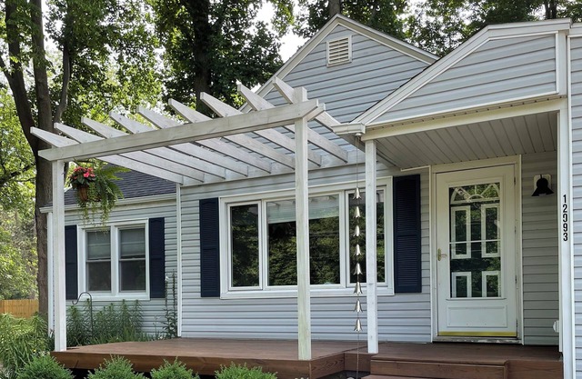 Charming Sawyer Retreat Near Lake Michigan – Explore Local Beaches, & Wineries!
