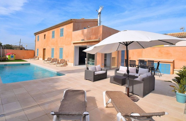 Ca Na Rossa 009 fantastic villa with private pool, barbecue, children's area and air conditioning