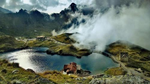 Cabana Bâlea Lac