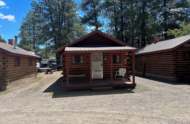 Cabin 2 - Grandview Cabins