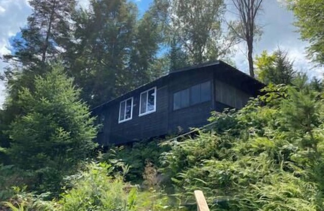 Cabin 3 - Waterfront on Lake Abanakee