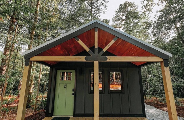 Cabin #6: Studio style layout with kitchenette and a large gravel parking pad beside the cabin for easy boat or trailer storage.