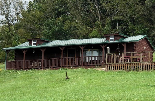 Cabin 65AC Zanesville Muskingum AEP WIFI&CELL SVC!