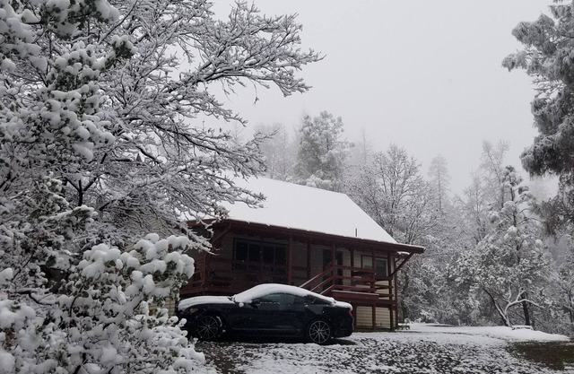 Cabin in bass lake vacational