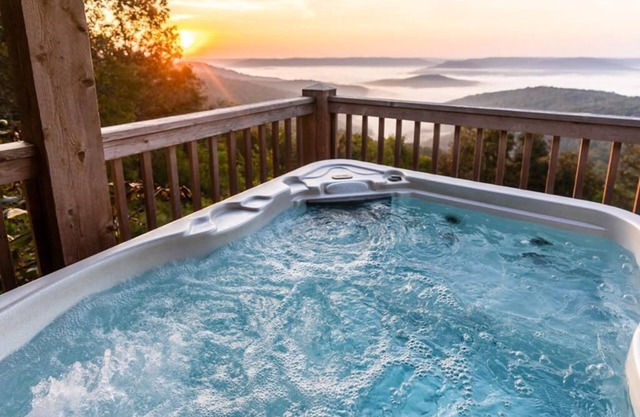 Cabin X w/Hot Tub & Beautiful Views