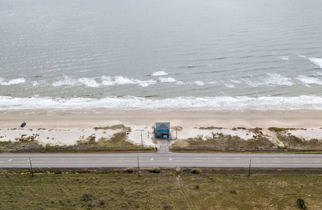 Cabn By the Sea Ultra Secluded Beachfront Home