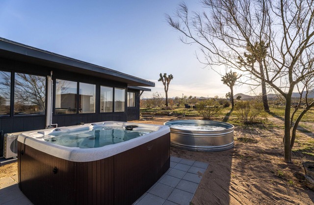 Cacti Gardens with Hot Tub, Telescope and Pool for your enjoyment!