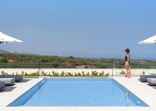 Caelum Villa, By Hellocrete
