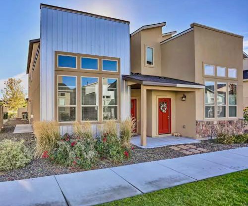 Cajun King Townhome -village - 3 En-suite Bedrooms