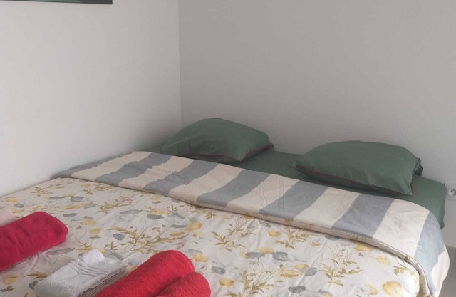 Calanques Marseille Cassis, new garden apartment for relaxation