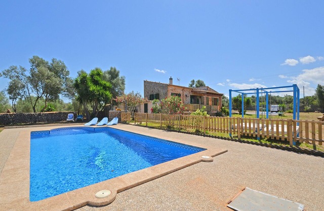 Calderitx - Charming country house with pool in Ariany, Mallorca