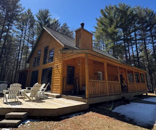 Camp Pinemere - Large Northwoods Private Home