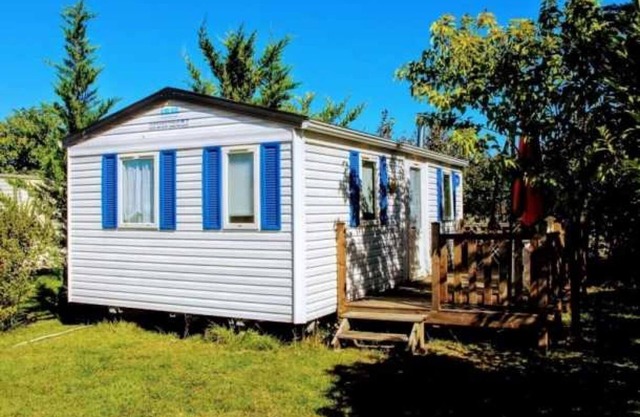 Camping 3 étoiles - Piscine - eeefaf