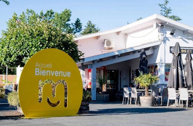 Camping 4 étoiles - Piscine - eebife