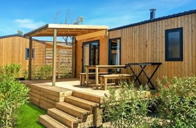 Camping Domaine de Soleil Plage* - Premium 4-room mobile home for 6 people Air-conditioned + TV