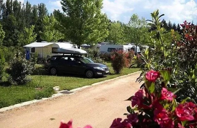 Camping Flower La Dourbie * - Mobile home l'Aigoual 4 rooms 6 people