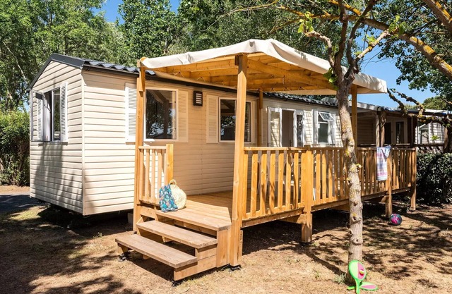 Camping Kalliste * - 3-room Comfort mobile home for 4 people with air conditioning