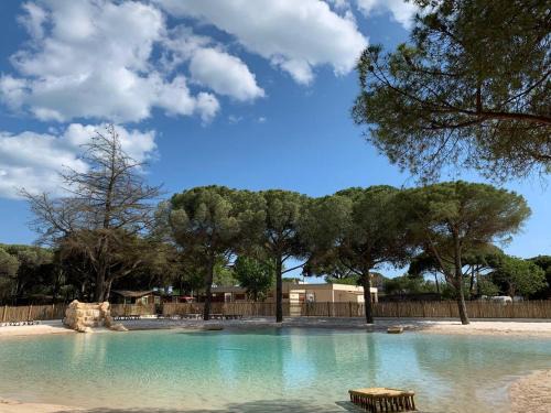 Camping la Tamarissière